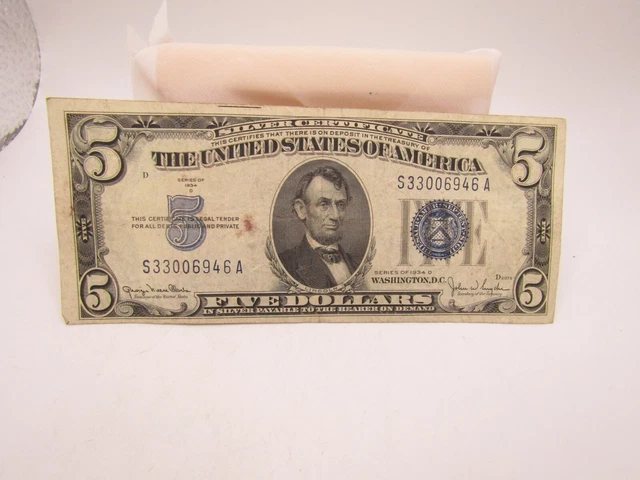 U. S. 5.00 Silver Certificate Note Series 1934 - D  Blue Seal  S33006946A*