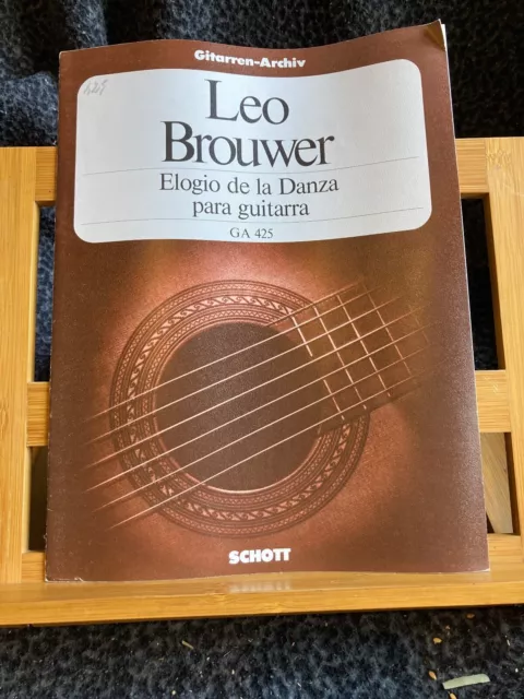 Leo Brouwer Elogio de la danza partition guitare editions Schott GA 425