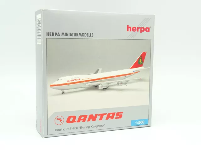 Herpa Aircraft Airlines 1/500 - Boeing 747 200 Qantas Boxing Kangaroo