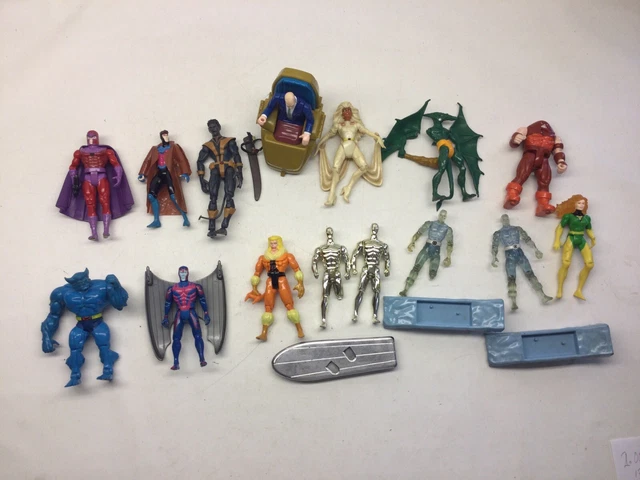 15) DC 1990s Toy Biz Marvel X Men 5” Figures Lot