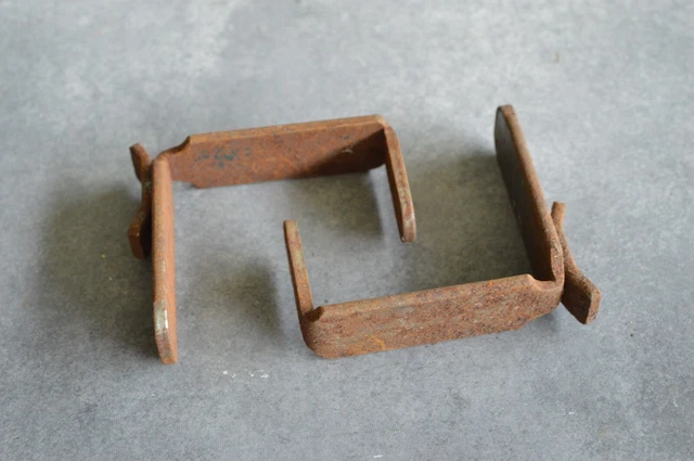 2 Block Bricklayer Rite Tite Line Holder Steel Clips Straight Row & Corner Guide