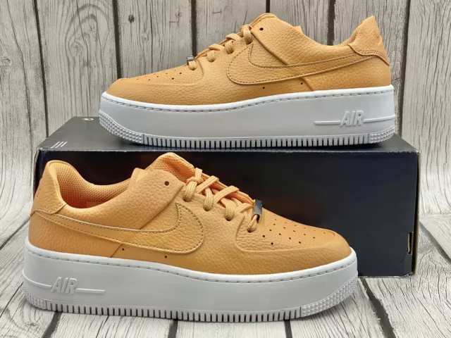 Nike Womens Air Force 1 Sage Low Copper Moon Size 8 AR5339 800