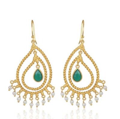 Twisted Wire Gemstone Earring Pear Dangle Earrings In Green Onyx & Pearl Stone
