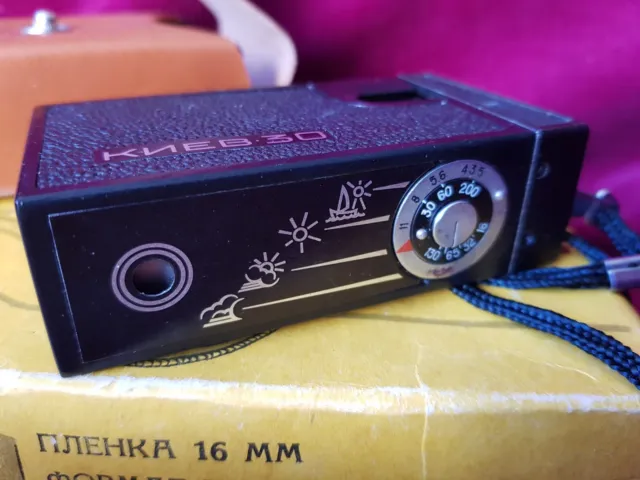 Cámara espía soviética en miniatura KIEV 30 de colección hecha en la URSS 3