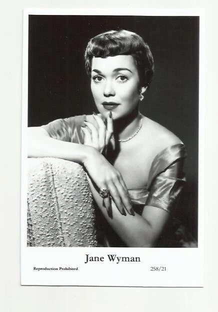 (Bx29) Jane Wyman Swiftsure Photo Postcard (258/21) Filmstar Pin Up Glamour
