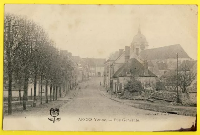 CPA France 89 - ARCES DILO (Yonne) Vue générale du Village en 1904