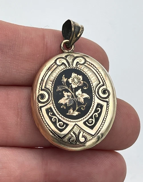 Antique Victorian Black Enamel Gold Plated Photo Locket Mourning Pendant Antique Victorian Black Enamel Gold Plated Photo Locket Mourning Pendant