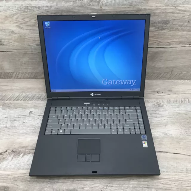 Gateway M305CRV Laptop, 256MB RAM, 30GB HD, DVD Drive, Windows XP, OEM Charger
