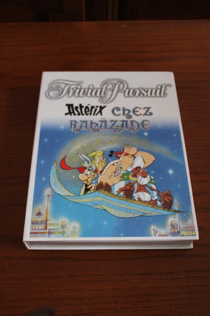 Asterix - Editions ATLAS - Le Village - N°35 : Deux écoliers Sur Un Bancs Pupitre Carte De Gaule A66069