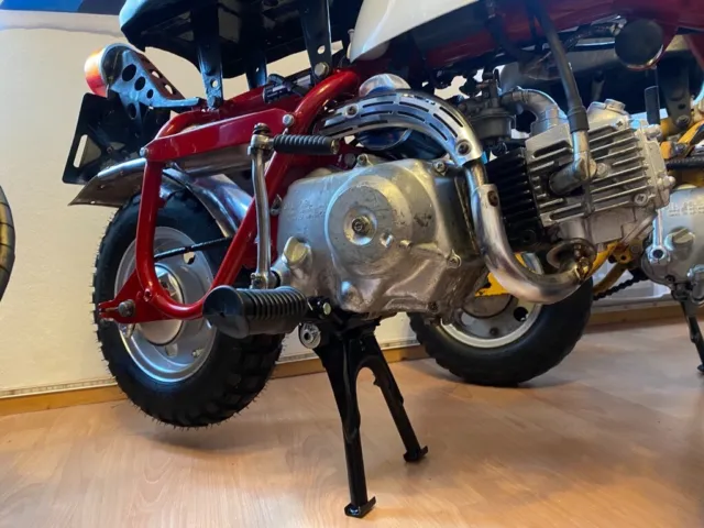 Fussrastenanlage mit Hauptständer für Honda Monkey Z50A u.a.