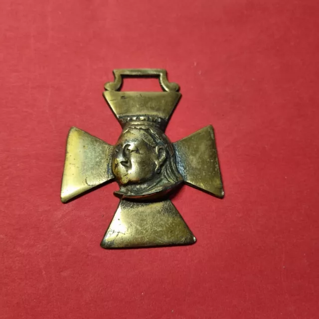 Vintage Cast Horse Brass Maltese Cross With Queen Victoria