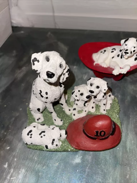 Stone Critters Firehouse Dalmatian Family Figurine SC-819 Hand Painted