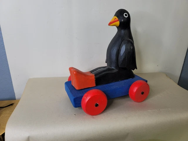 Rolling Crow Folkart Wood Hand Painted Indonesia 7 x 7 Inches