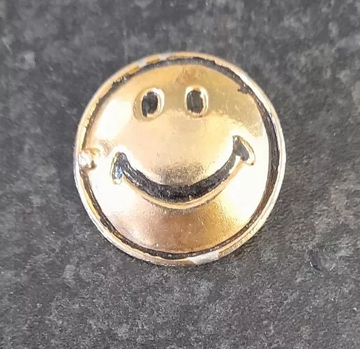 Vintage Gold Smiley Face 25mm Pin Badge 1990s  Rave Badge