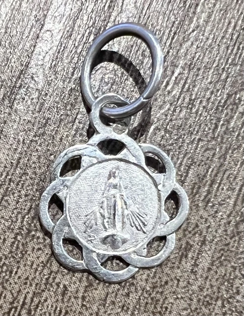 MEDAILLE RELIGIEUSE ANCIENNE. Scapulaire Nd. Mont Carmel Sacre Coeur