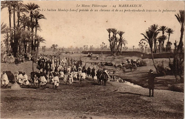 CPA Maroc Marrakech - Le Sultan Moulay-Iousef précéde de ses chevaux (281016)