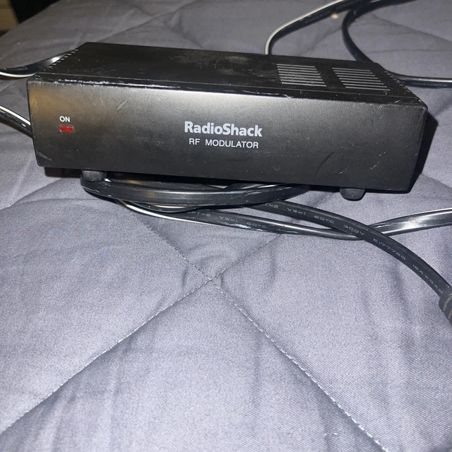 Radio Shack RF Modulator  09A01 Video Audio A/V Converter for any TV - # 15-1214