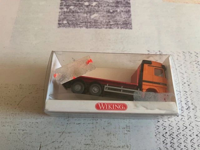 Maquette KIBRI HO 10664 - Camion DB Mercedes-Benz - Échelle 1/87 Maquette KIBRI HO 10664 - Camion DB Mercedes-Benz - Échelle 1/87