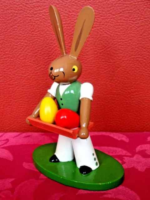 original Erzgebirge RuT Gahlenz Osterhase mit Eierbrett 13 cm, alt DDR + top