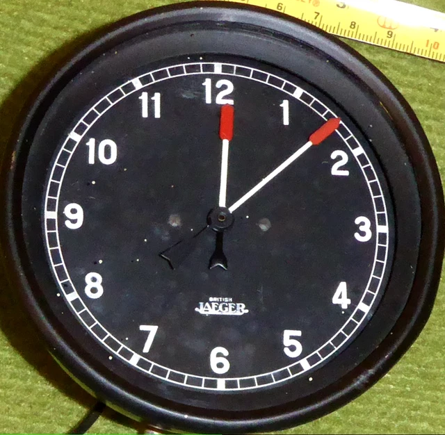 BRITISH JAEGER 12 Volt Electric Car Clock Positive Earth (1946 Rover 16