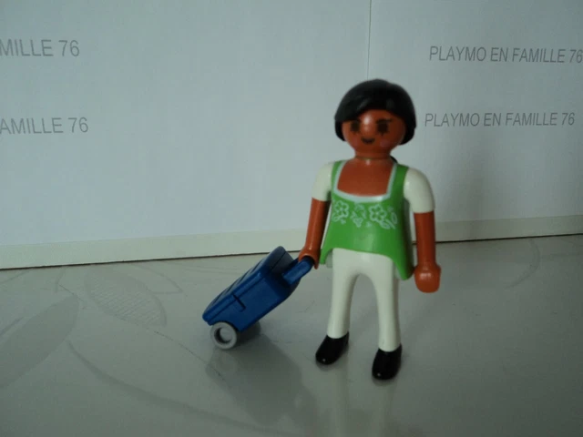 Playmobil City Life 9404 pas cher, Voiture familiale