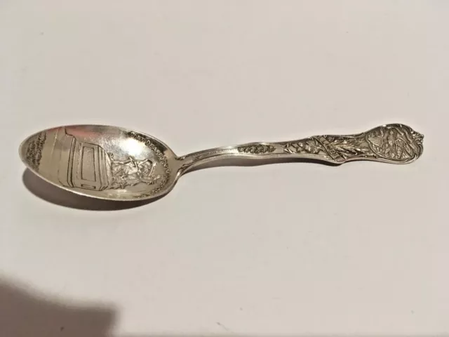 Fort Dearborn Massacre 1812 Walker & Hall sterling Silver Spoon