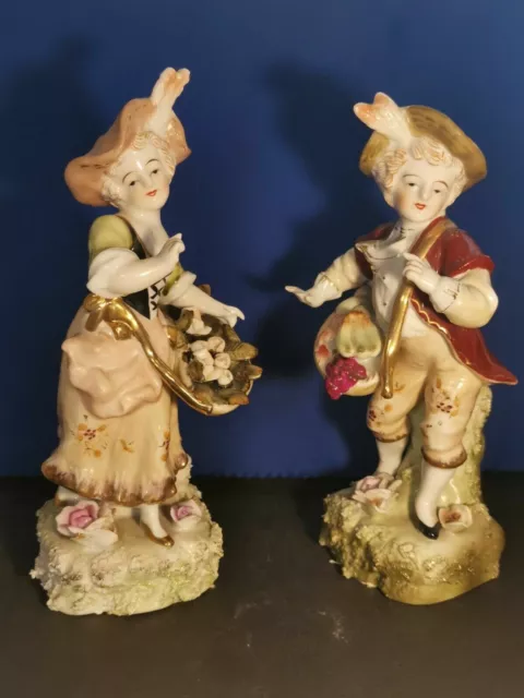 Pair Continental Porcelain Figures of a Lady and Gentleman Gardeners Figurines.