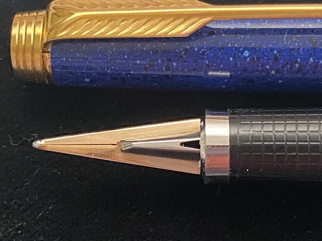 Stylo Plume Ancien Parker 180 - Plume En Or 18K Torsadée, Corps Plaqué Argent - Bel état