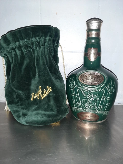 WHISKY CHIVAS ROYAL SALUTE 21 Years Old Red Ceramic Decanter 1990s 70cl ...