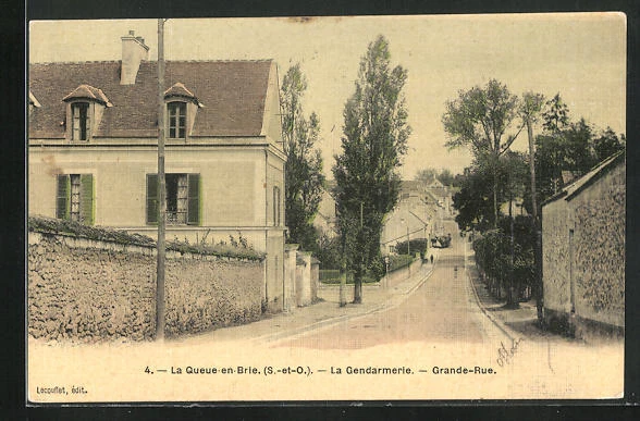 CPA La Queue-en-Brie, La Gendarmerie, Grande-Rue