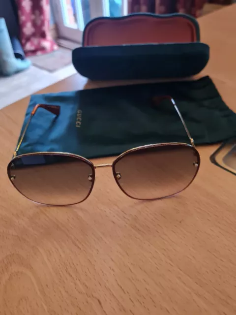 Gucci Ladies Sunglasses