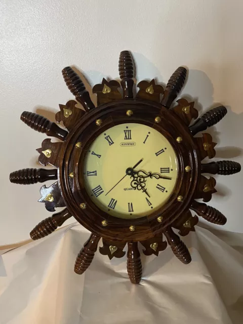 Kinwud  18" Ships Time Quartz Clock Wood Steering Wheel Walnut Frame Brass Port