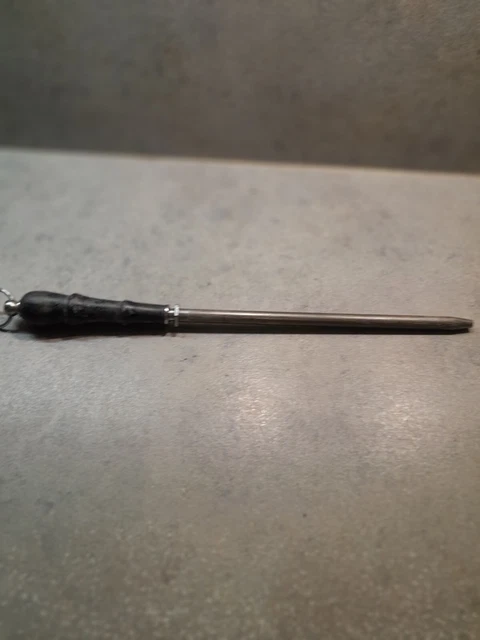 Fusil à Aiguiser Fisher 772 Titanium II - 30cm Noir Pour Couteaux De Boucher