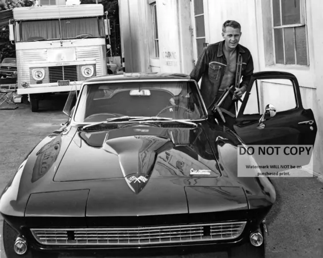 STEVE McQUEEN GETTING INTO HIS 1966 CORVETTE STINGRAY - 8X10 PHOTO (AA-653)