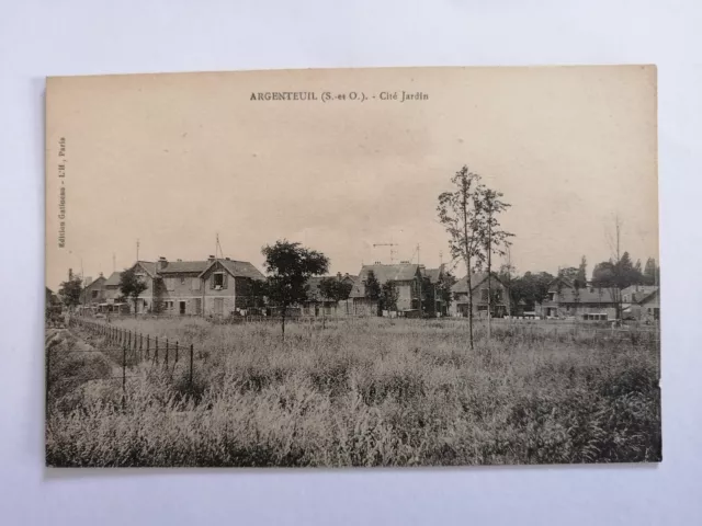 Antique 95 postcard - SILVEREUIL Val d'Oise CITY GARDEN