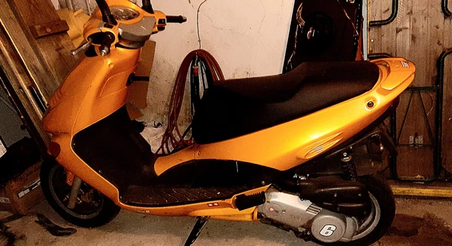 Aprilia SR 125 Leonardo Limited Edition