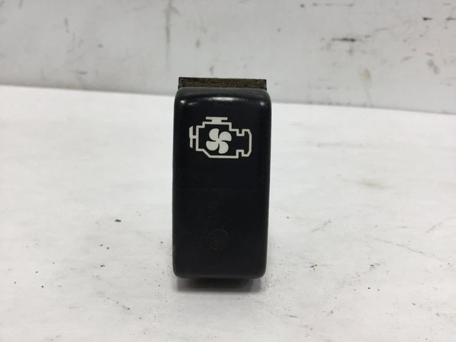 Kenworth T800 FAN OVERRIDE Dash/Console Switch - Used | P/N P27104013