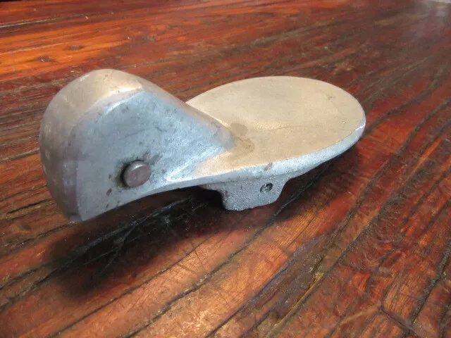 Prindle 18-2 / 19  Mast Head Casting     Sailboat Catamaran  #30459