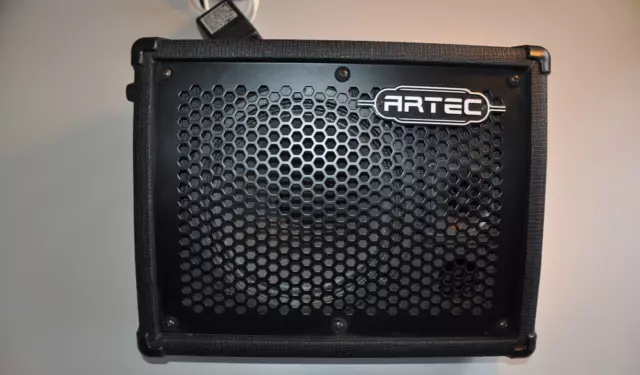 Artec PMD3 Gitarrenverstärker Batteriebetrieb/Netzbetrieb 3 Kanal, PMD3-8, lesen