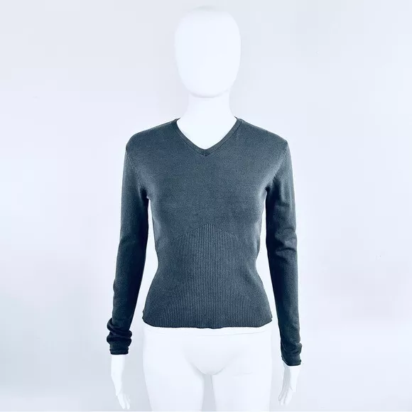 August Silk Grey Silk Cotton Long Sleeve V Neck Sweater Ribbed Waist Size Small