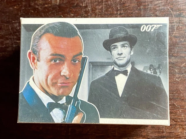 James Bond: Heroes and Villains full base set (81) Rittenhouse 2010