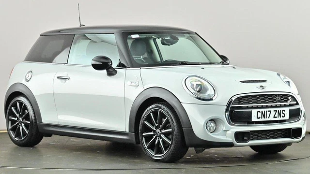 2017 MINI Hatch 2.0 Cooper S 3dr Auto [Chili/Media Pack XL] Hatchback petrol Aut