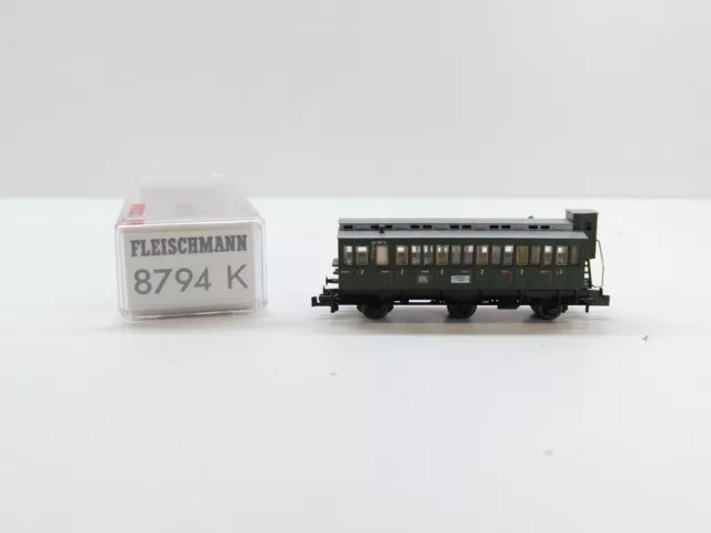 Fleischmann N 8794 K Abteilwagen mit Brhs 2.KL., DB, NEM, TOP in OVP #40652
