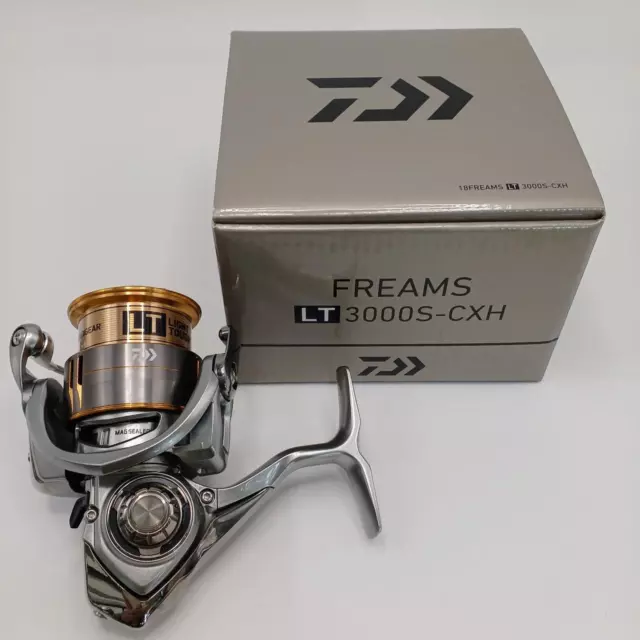 DAIWA 18FREAMS LT3000S-CXH Spinning Reel USED B $236.50