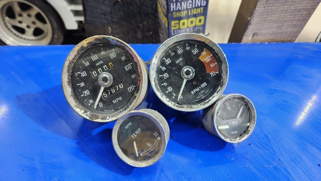 MGB SMITHS OEM Gauge set SPEED TACH FUEL TEMP