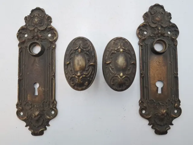 Antique / Vintage Ornate Eastlake Brass Door Knobs & BackPlate Door Hardware Set