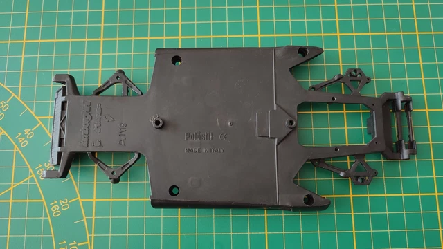 Porte De Lamborghini Miura Polistil 1/18 – Pièce Détachée Miniature