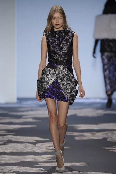 2013 Vera Wang Collection Runway Embellished Lace Peplum Dress Size 2 Us