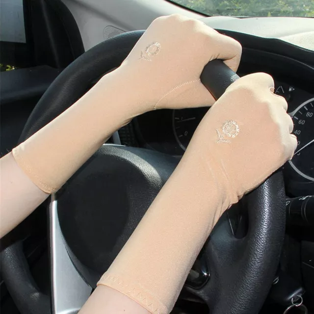 https://www.picclickimg.com/bxEAAOSwQqNlDEqB/Thin-Slip-Resistant-Driving-Gloves-Anti-UV-Sunscreen.webp