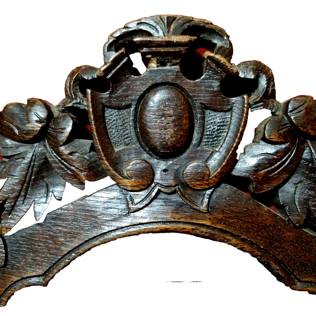 Leaf berry shield wood carving pediment - Antique French architectural salvage .